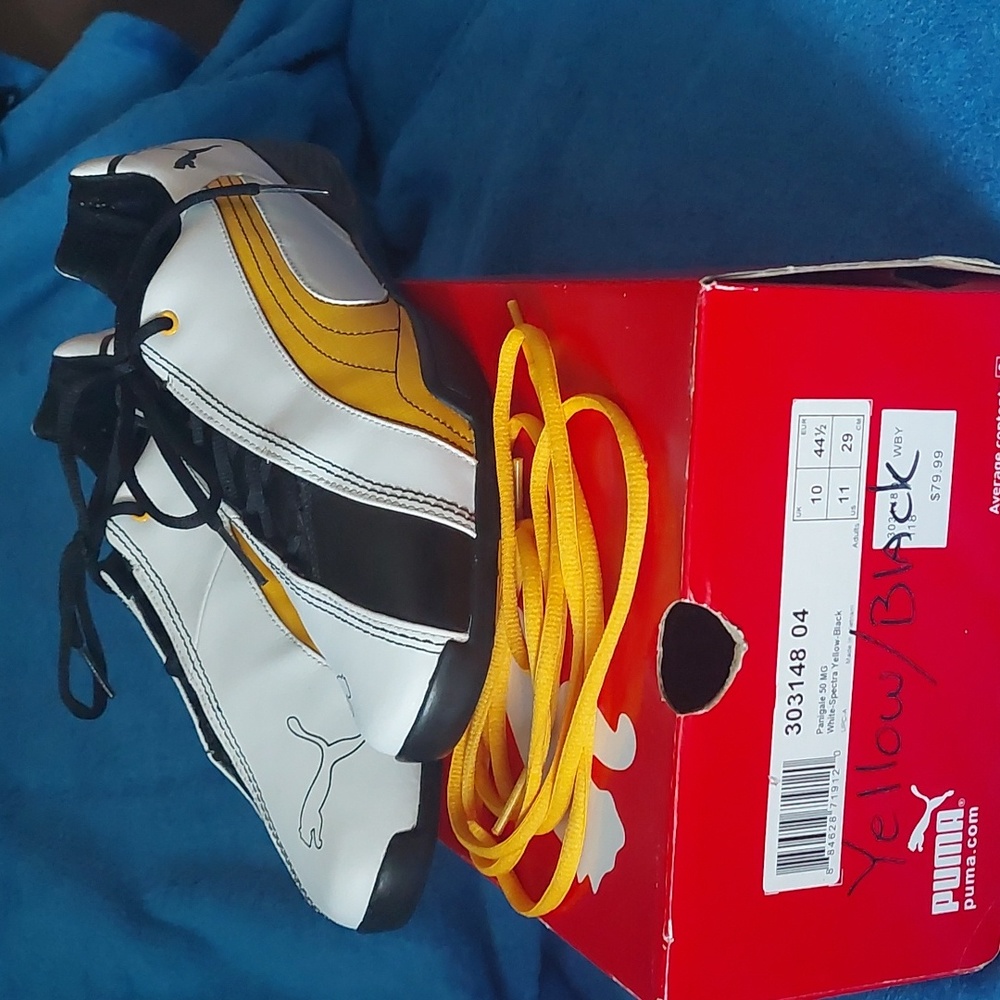 Puma, Men's Panigale 50 MG. Size 11. White-Spectra Yellow- Black. Perfect, rare